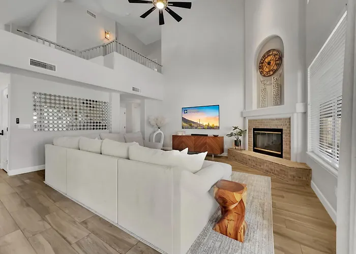 Beverly Ocotillo Holiday home Chandler