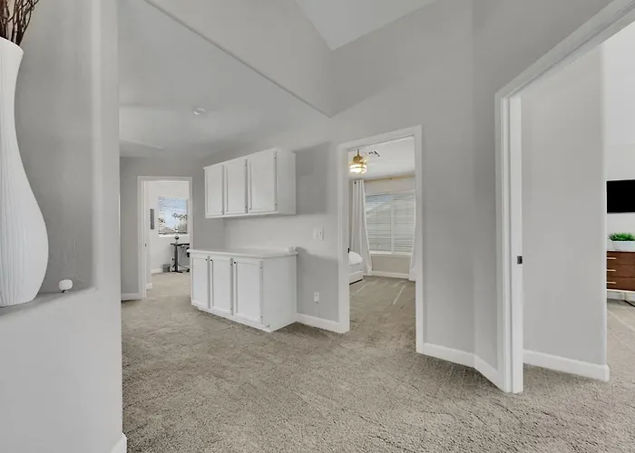 Beverly Ocotillo Holiday home